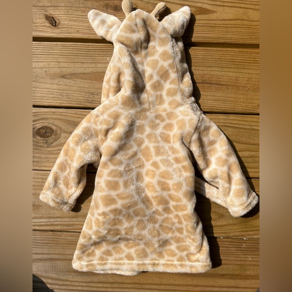 Infant Baby Hudson Baby Tan and Cream Plush Pajama Robe with Giraffe Ears - Picture 6 of 7